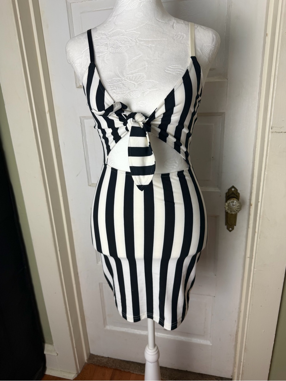 Forest Ink ‘Beetle’ Tie Front Bodycon Mini Dress Goth NWOT